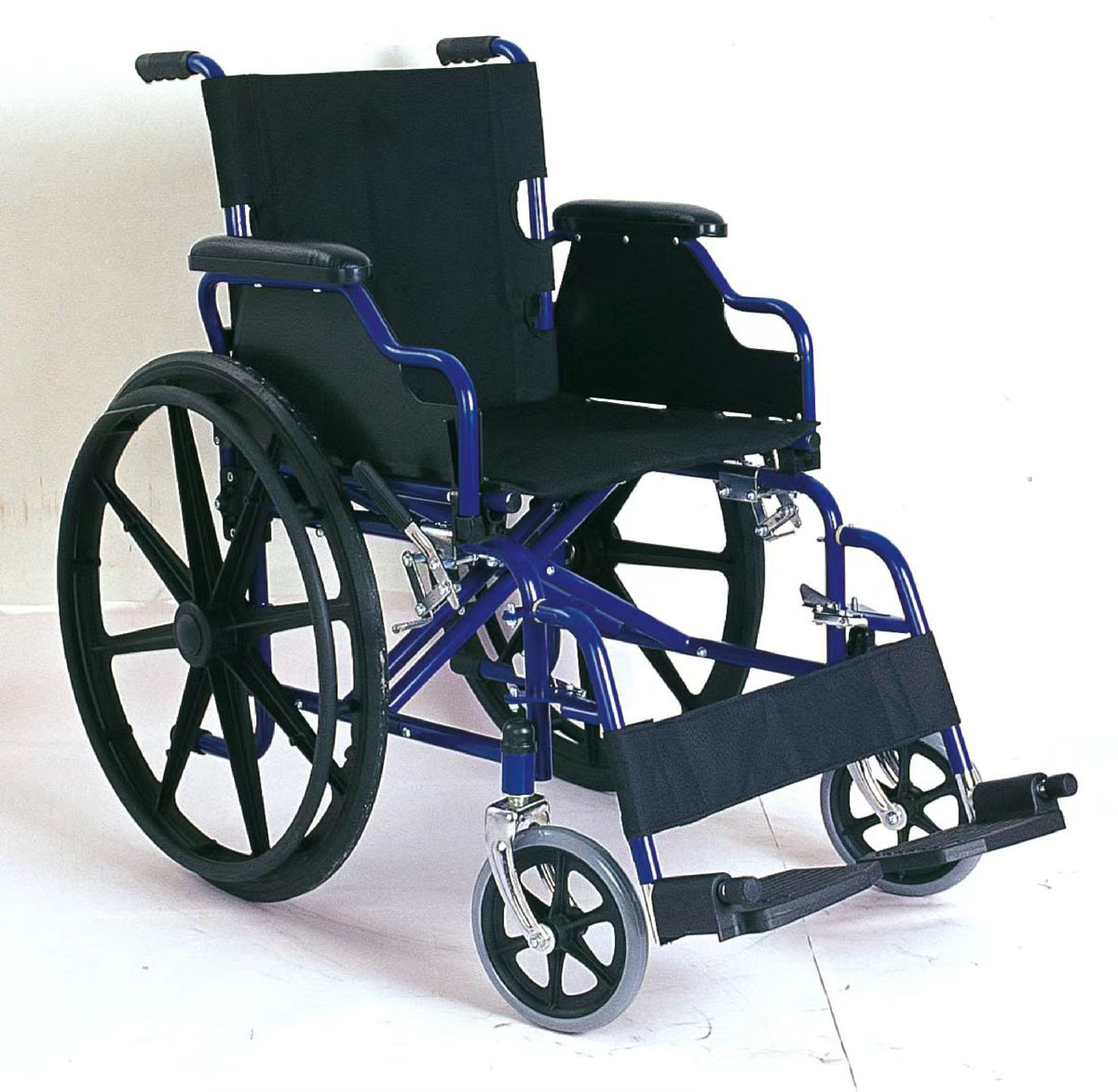 Silla de ruedas de acero | DA-777